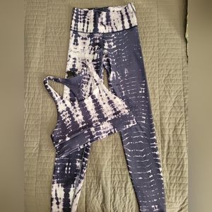COPY - Savvi Sports Bra & matching leggings